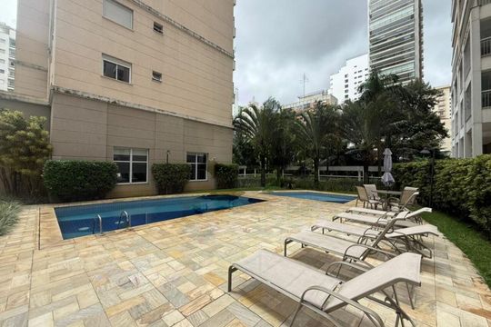 Comprar apartamento mobiliado com 3 suítes, varanda, closet e academia, piscina e churrasqueira no condomínio. — foto 36