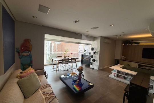 Comprar apartamento mobiliado com 3 suítes, varanda, closet e academia, piscina e churrasqueira no condomínio. — foto 1