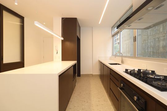 Compra de apartamento com 3 quartos. Ideal para você! — Cozinha
