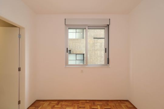 Compra de apartamento com 3 quartos. Ideal para você! — Suíte 3