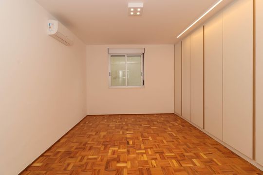 Compra de apartamento com 3 quartos. Ideal para você! — Suíte 1