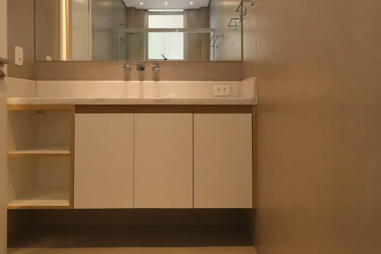 Compra de apartamento com 3 quartos. Ideal para você! — Banheiro da Suíte 2