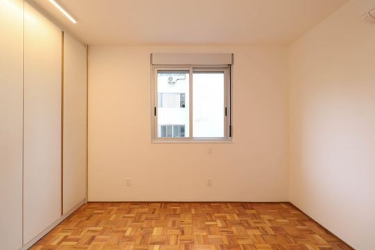 Compra de apartamento com 3 quartos. Ideal para você! — Suíte 2