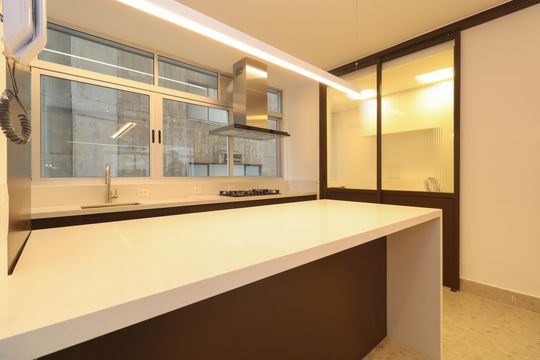 Compra de apartamento com 3 quartos. Ideal para você! — Cozinha