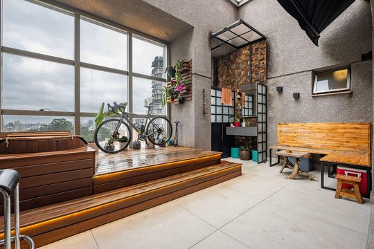 Compra este apartamento com 2 quartos, sendo 1 suíte. — Terraço