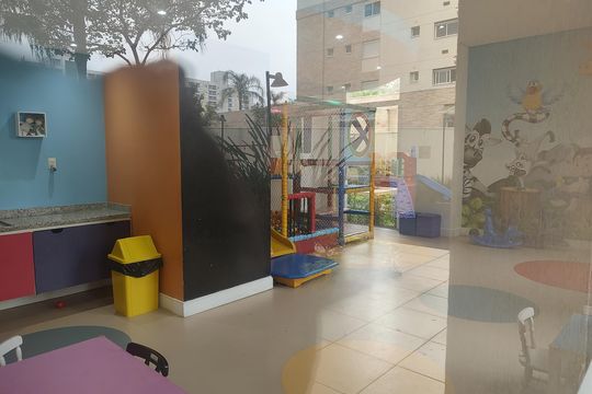 Compra apartamento em Água Branca com 2 quartos. — Hall de Entrada
