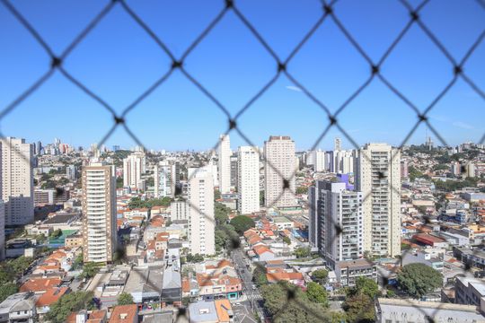 Compra apartamento em Água Branca com 2 quartos. — Vista da Suíte 2