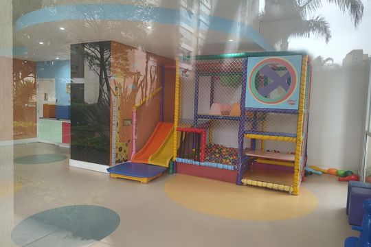 Compra apartamento em Água Branca com 2 quartos. — Hall de Entrada