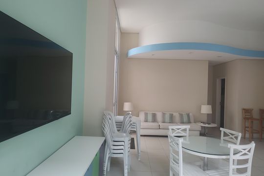 Compra apartamento em Água Branca com 2 quartos. — Sala de Jantar