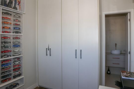 Compra apartamento em Água Branca com 2 quartos. — Suíte 2
