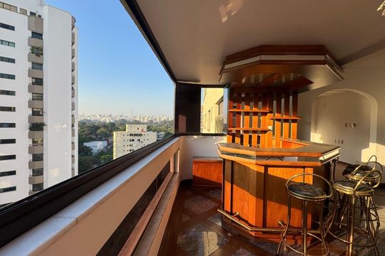 Apartamento à venda, com 242 m² e 3 quartos — foto 21