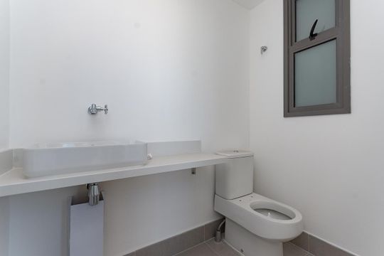 Venda de apartamento com 3 quartos, piscina e academia no condomínio. — Cobertura