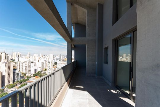Venda de apartamento com 3 quartos, piscina e academia no condomínio. — Cobertura