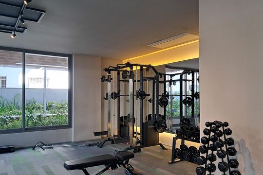 Venda de apartamento com 3 quartos, piscina e academia no condomínio. — Área comum