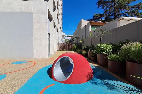 Venda de apartamento com 3 quartos, piscina e academia no condomínio. — Área comum