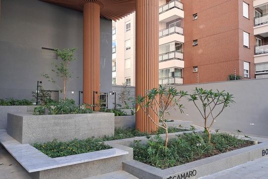 Venda de apartamento com 3 quartos, piscina e academia no condomínio. — Área comum