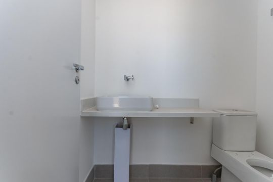 Venda de apartamento com 3 quartos, piscina e academia no condomínio. — Cobertura