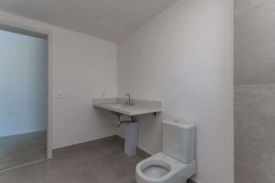 Venda de apartamento com 3 quartos, piscina e academia no condomínio. — Cobertura
