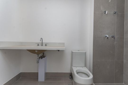 Venda de apartamento com 3 quartos, piscina e academia no condomínio. — Cobertura