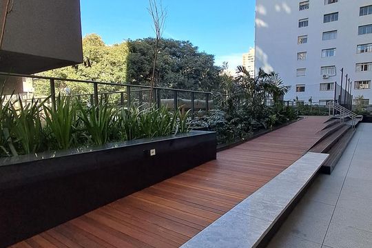 Venda de apartamento com 3 quartos, piscina e academia no condomínio. — Área comum