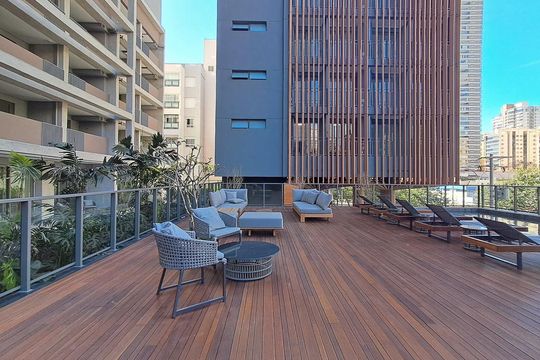 Venda de apartamento com 3 quartos, piscina e academia no condomínio. — Área comum