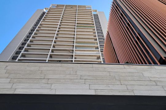 Venda de apartamento na Pompeia com 3 quartos e varanda. — Fachada