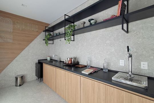 Venda de apartamento na Pompeia com 3 quartos e varanda. — Área Comum