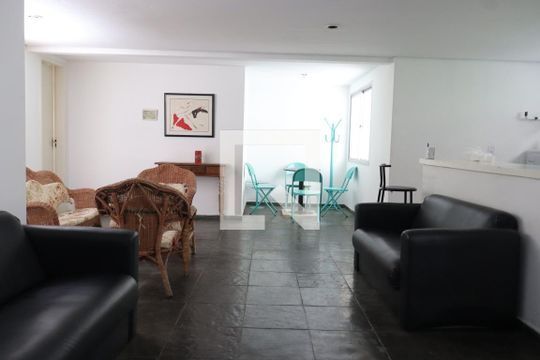 Apartamento à venda, com 173 m², 2 quartos e 2 vagas — Área comum