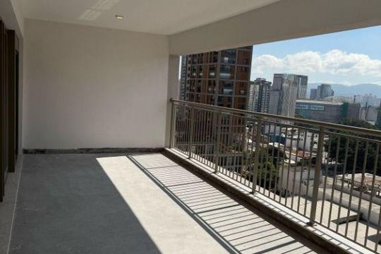 Apartamento à venda, com 162 m², 4 quartos e 2 vagas — foto 29