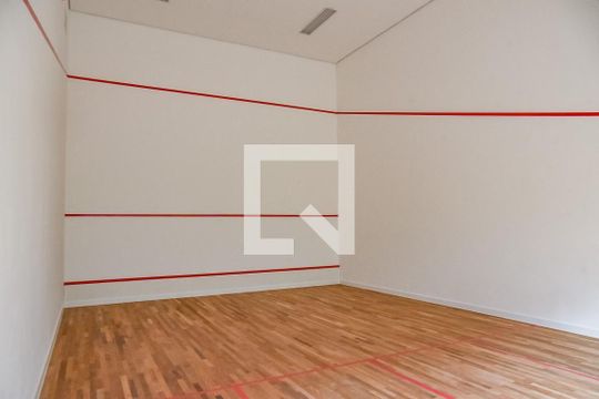Apartamento à venda, com 65 m², 2 quartos e 1 vaga — Quadra de squash