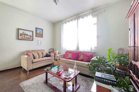 Apartamento à venda com 95m², 3 quartos e 1 vaga