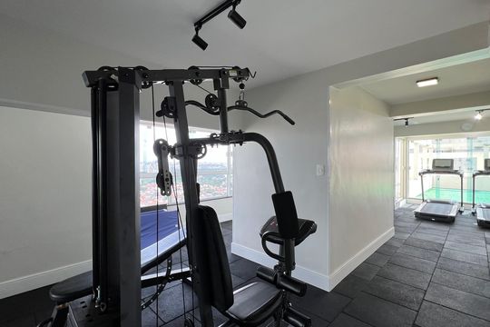 Comprar apartamento no Sumarezinho com 3 quartos e piscina no condomínio. — Academia
