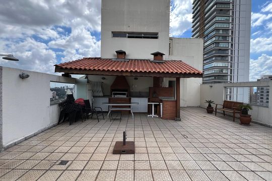 Comprar apartamento no Sumarezinho com 3 quartos e piscina no condomínio. — Churrasqueira