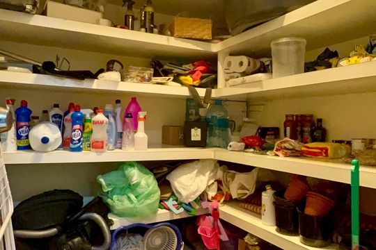 Comprar apartamento no Sumarezinho com 3 quartos e piscina no condomínio. — Despensa