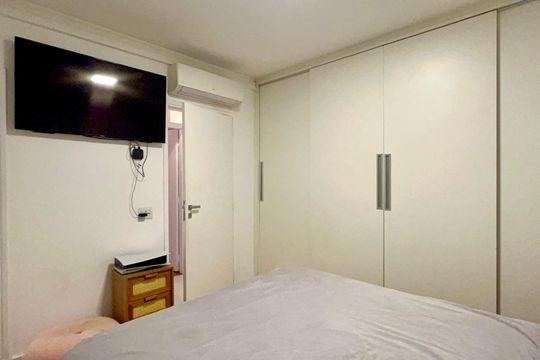 Comprar apartamento no Sumarezinho com 3 quartos e piscina no condomínio. — Suite