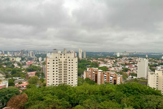 Comprar apartamento no Sumarezinho com 3 quartos e piscina no condomínio. — Vista da Sala