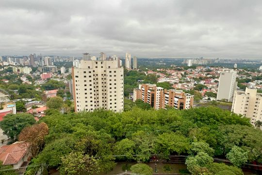 Comprar apartamento no Sumarezinho com 3 quartos e piscina no condomínio. — Vista da Sala