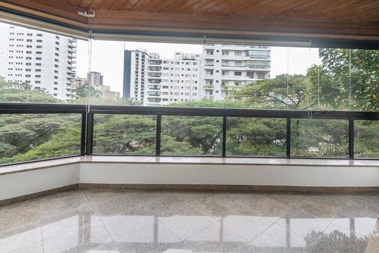 Apartamento à venda no Brooklin: 3 quartos, 2 suítes, aceita pets. — Varada da Sala