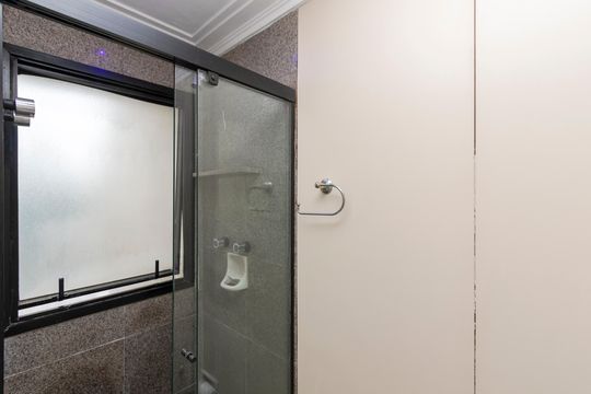 Apartamento à venda no Brooklin: 3 quartos, 2 suítes, aceita pets. — Banheiro da Suíte 2