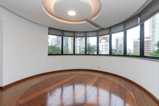 Apartamento à venda no Brooklin: 3 quartos, 2 suítes, aceita pets. — Sala