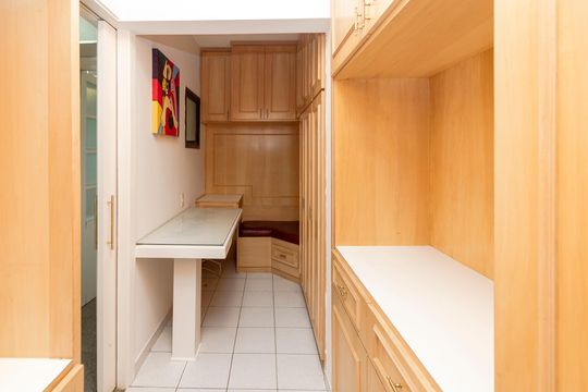Apartamento à venda no Brooklin: 3 quartos, 2 suítes, aceita pets. — Quarto de Serviço