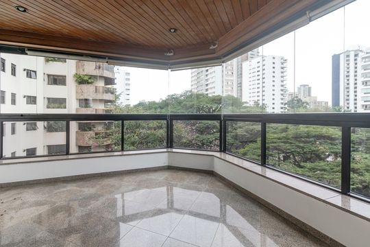 Apartamento à venda no Brooklin: 3 quartos, 2 suítes, aceita pets. — Varada da Sala
