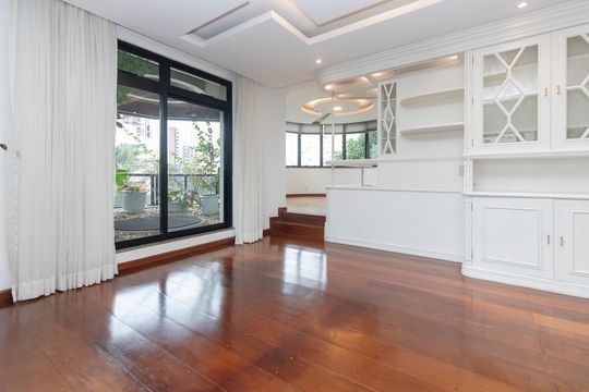 Apartamento à venda no Brooklin: 3 quartos, 2 suítes, aceita pets. — Sala