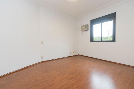 Apartamento à venda no Brooklin: 3 quartos, 2 suítes, aceita pets. — Sala