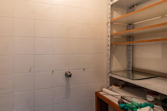 Compra apartamento em Pompeia, 3 quartos, 1 suíte, varanda, aceita pets. — Área de Serviço
