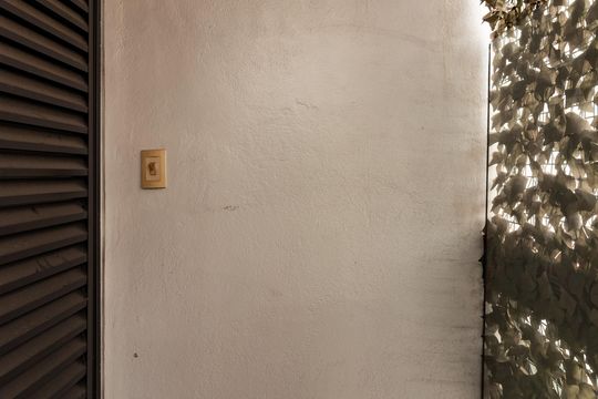 Compra apartamento em Pompeia, 3 quartos, 1 suíte, varanda, aceita pets. — Suíte