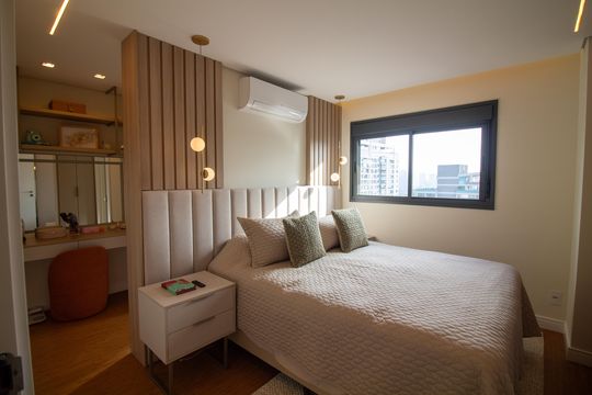 Apartamento mobiliado com 2 quartos e churrasqueira. Compra ideal com churrasqueira no condomínio. — Suíte 2