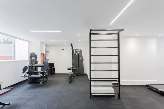 Apartamento no Jardim America com 2 quartos, 1 suíte e closet. Oportunidades de compra imperdíveis! — Academia