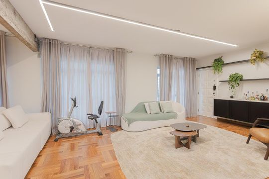 Apartamento no Jardim America com 2 quartos, 1 suíte e closet. Oportunidades de compra imperdíveis! — Sala