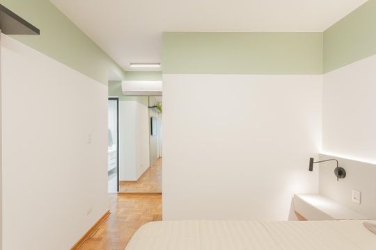 Apartamento no Jardim America com 2 quartos, 1 suíte e closet. Oportunidades de compra imperdíveis! — Suíte